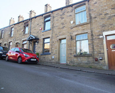 4 Shadows Lane, Mossley / Greenfield