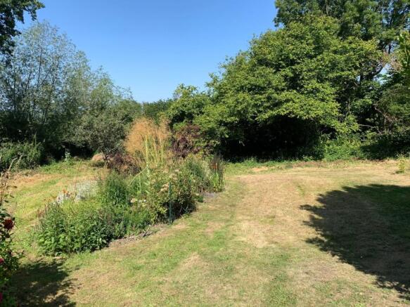 The lower garden bey