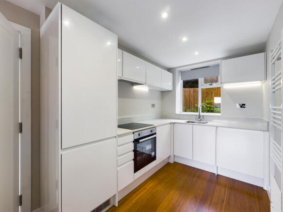 CAM00080P1-PR0367-STILL04