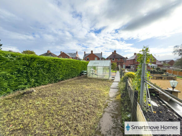 Eastfield Road - ...