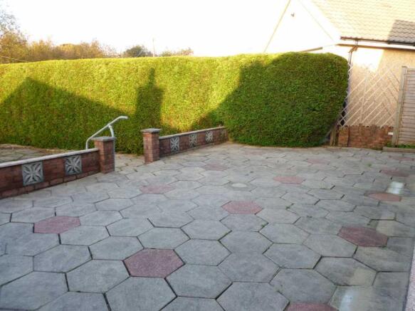 Photo 10