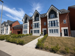 32, Birkdale Cop, Southport PR8 5DT