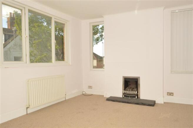 Lounge/Bedroom