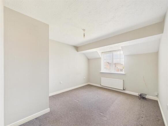 2 bed Semi-Detached for sale Image 6