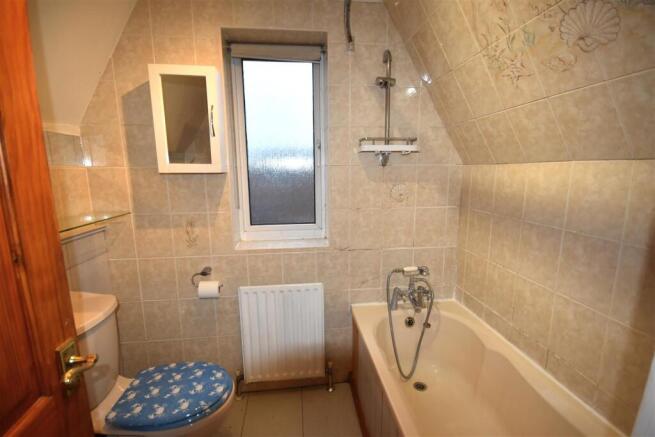 3 bed Detached for sale Image 10