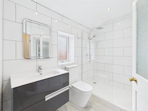 10 St Johns Road - 14.jpg