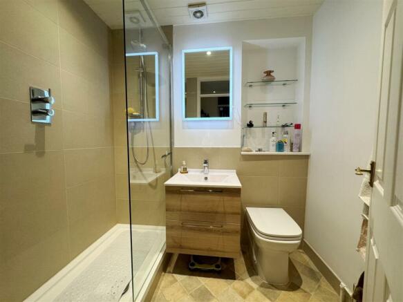 Shower Room 1.JPG