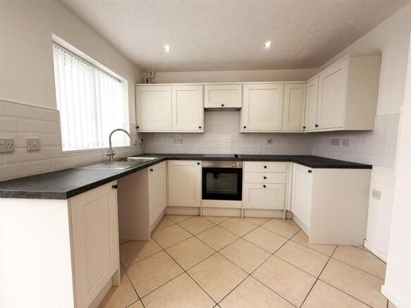 Kitchen.JPEG