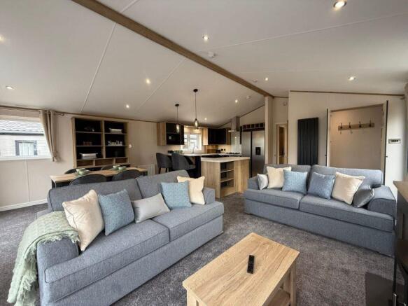 Whatsapp Image 2025 10 26 At 15.36.53 1b65dfd3.jpg