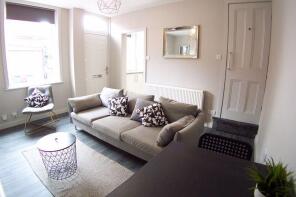 39, Thornville Street, Hyde Park, Leeds LS6 1JL