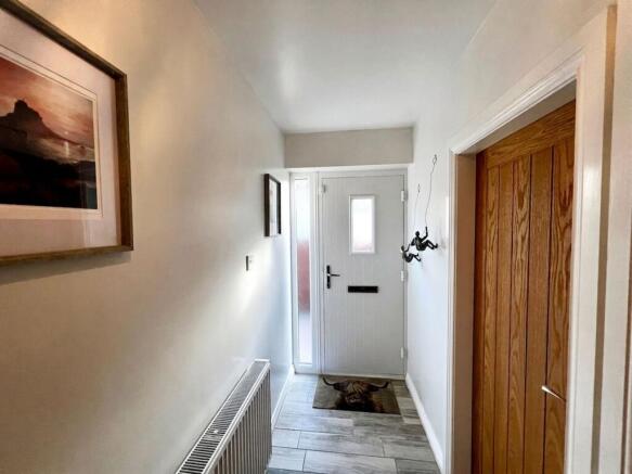 2 bed Semi-Detached Bungalow for sale Image 5