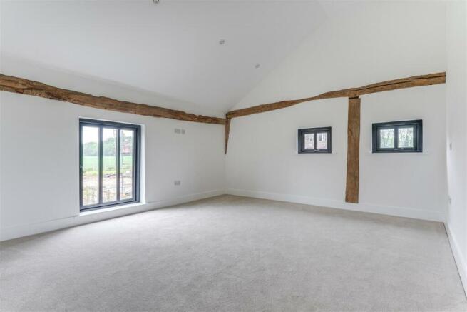 Eastcotts Barn-11.jpg