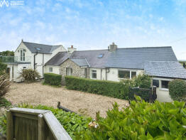 Gardd Efa, Llanfaethlu, Holyhead LL65 4PE