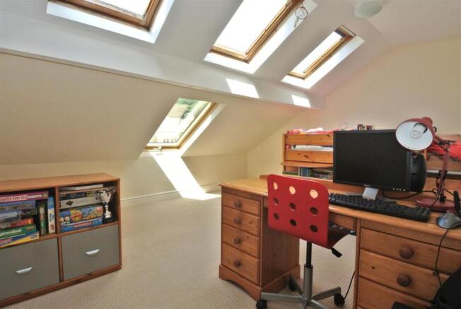Double Room to the Front