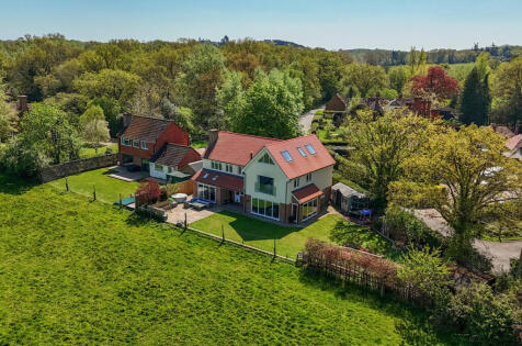 Chequers Lane, Eversley, Hook