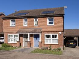 21, Probyn Close, Hitchin SG4 8BL