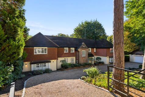 The Clump, Rickmansworth, WD3 4BG