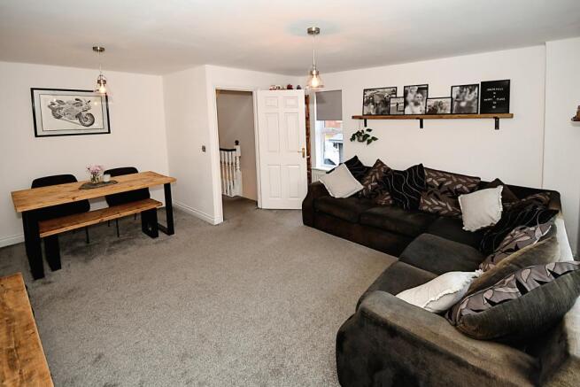 Living / Dining Room