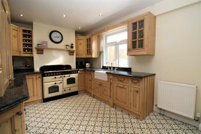Kitchen/Breakfast Room