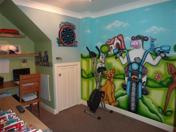 PLAY ROOM