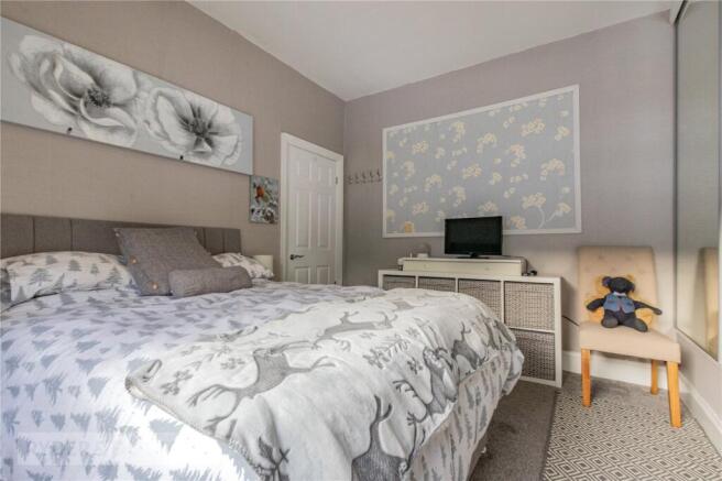 2 bed Bungalow for sale Image 11