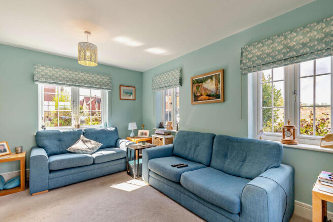 Nightingale Drive, Northampton, NN3 photo 5