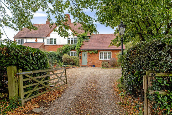 1StrattonParkCott...