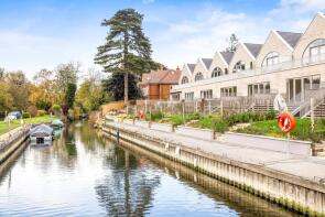 2, Riverside, Mill Lane, Taplow SL6 0AA