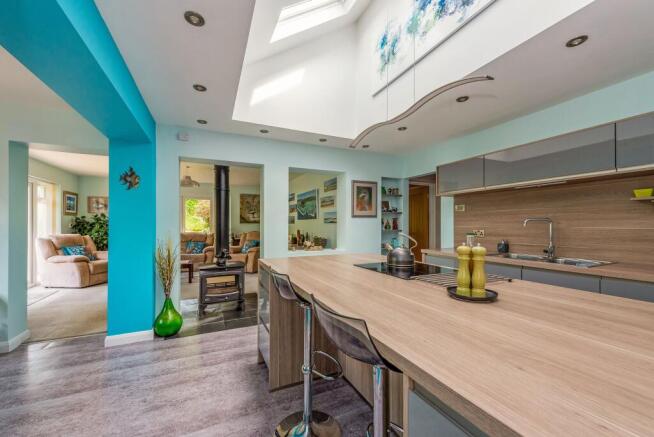 KITCHEN/DINER