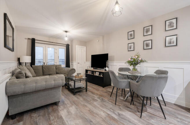 1416109-11-6995fd...