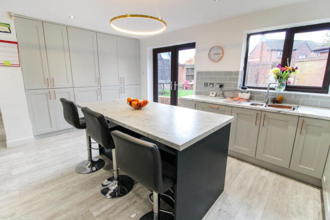 Kitchen/Family Room