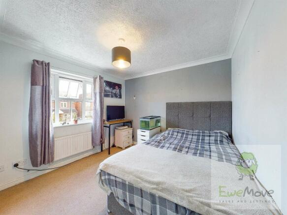 Bedroom 2 (Double)