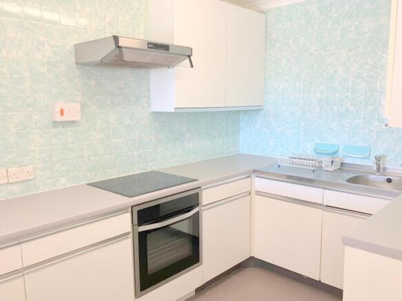 2 Fore Street, BUDLEIGH SALTERTON, EX9 photo 4