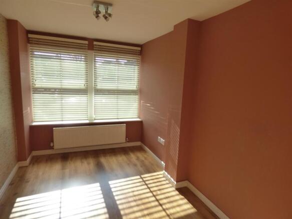 sitting Room  .JPG