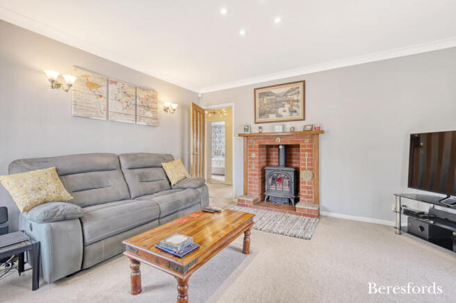Ardleigh Road, Little Bromley, CO11 photo 4