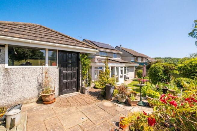 16_Orchard_Close_Tideford-23.jpg
