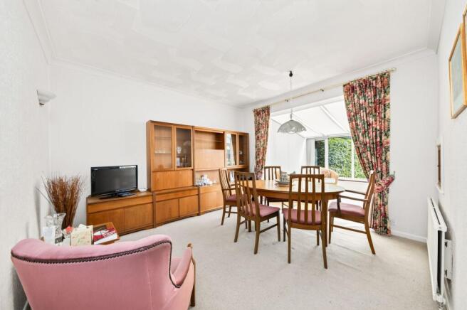 4 bed Semi-Detached for sale Image 5
