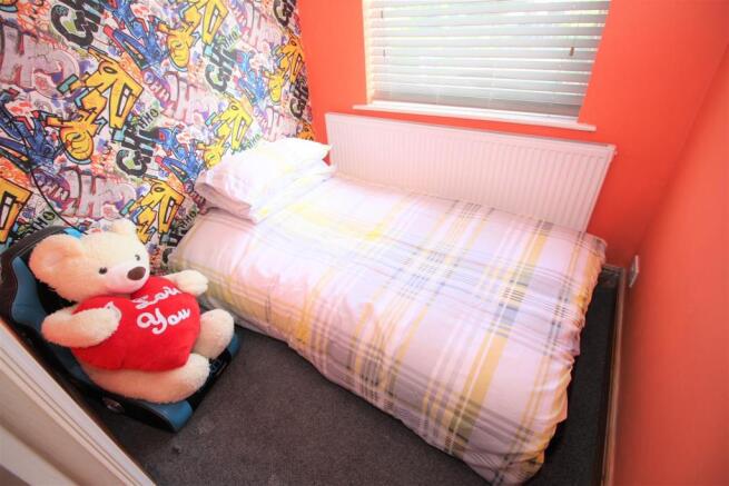 BEDROOM 3.JPG