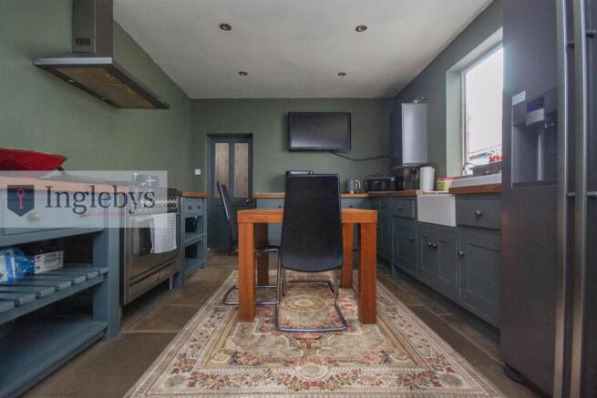 1 bed Apartment to rent Image 7