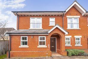 1, Lime Tree Court, Park Lane, Thatcham RG18 3GE