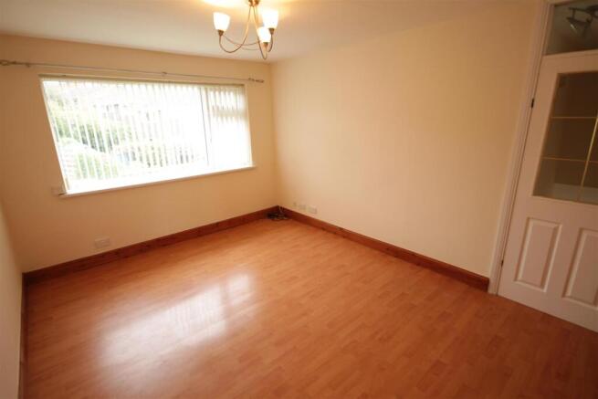 Blanchland Avenue, Newton Hall, Durham photo 4