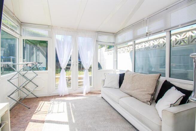 3 bed Semi-Detached for sale Image 8