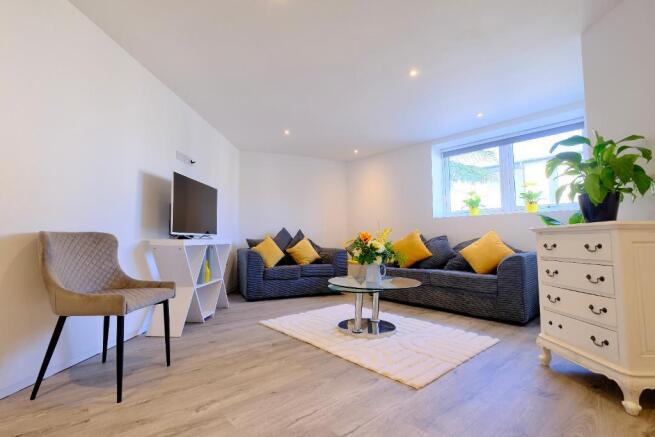 Living/TV area