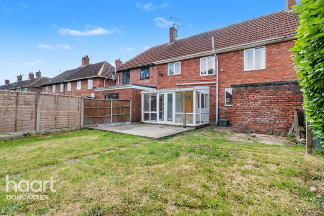 3 bed Terraced for sale Image 4