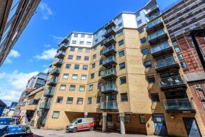 Flat 44, Projection West, Merchants Place, Reading RG1 1ET