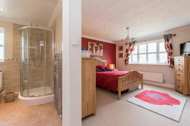 Bedroom 1 (Double with Ensuite)