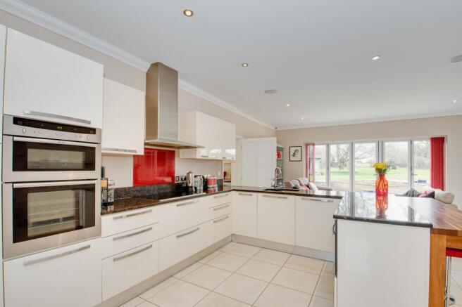 KITCHEN/ DINING/ FAMILY ROOM
