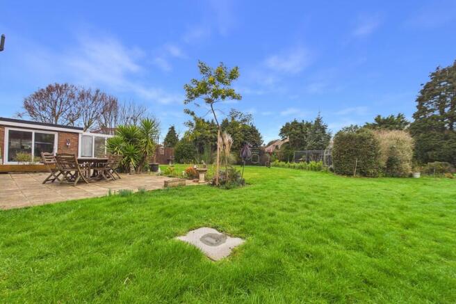 CAM01085G0-PR0700...