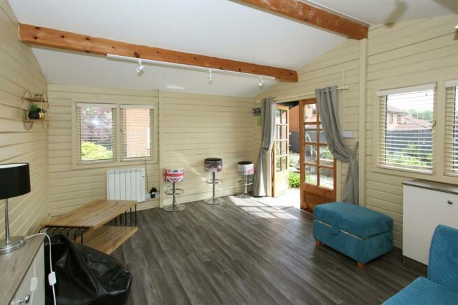Summer House/ Home Office