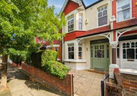 6, Normanton Avenue, London SW19 8BB
